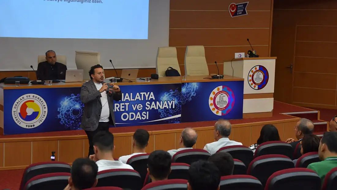 Malatya TSO’da “E-Ticaret ve Yapay Zeka Konferansı” düzenlendi