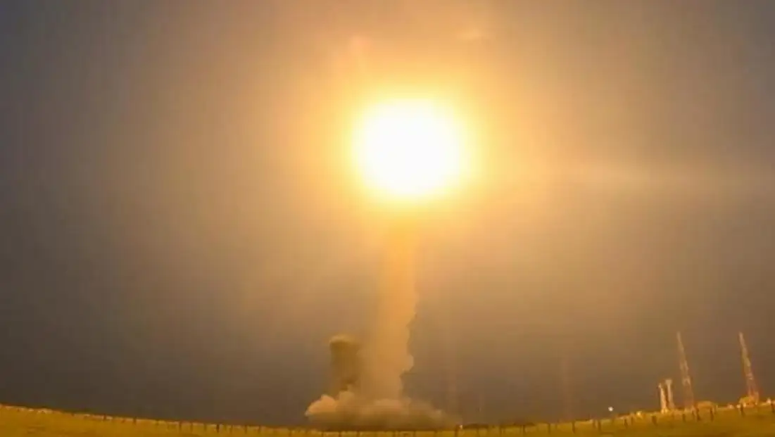 Rusya, Ukrayna'ya Oreşnik hipersonik füzesini fırlattı