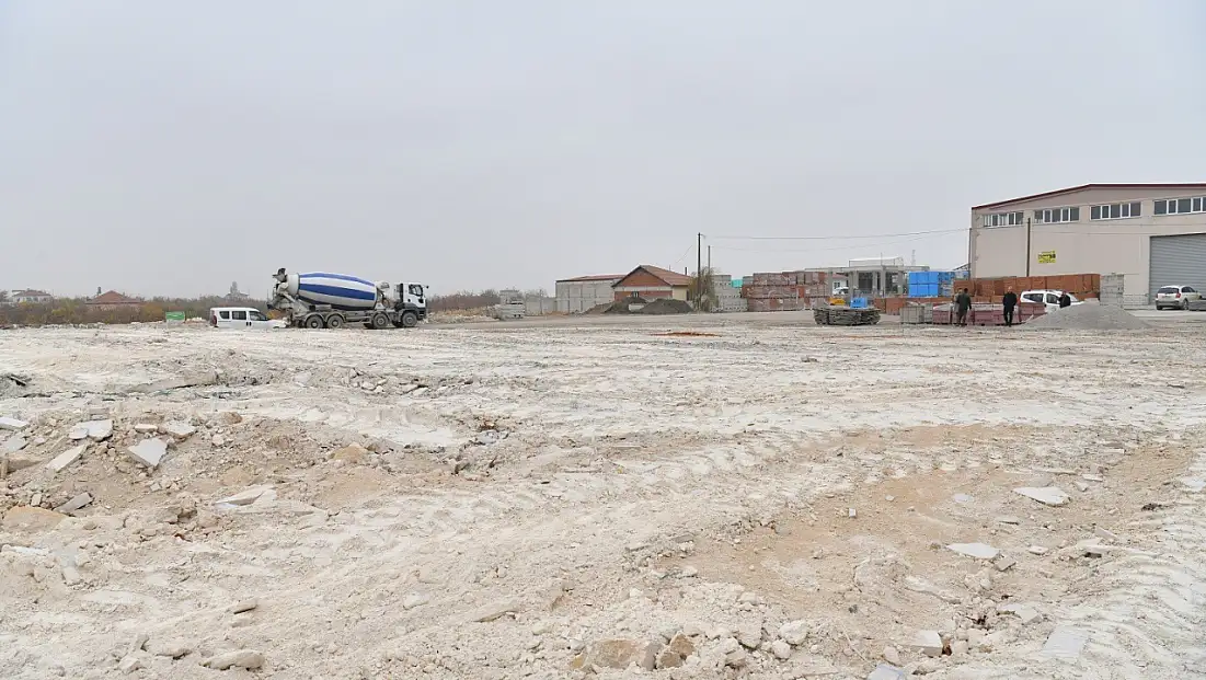 Yeşiltepe'de hafriyat alanı temizlendi, mahalle nefes aldı!