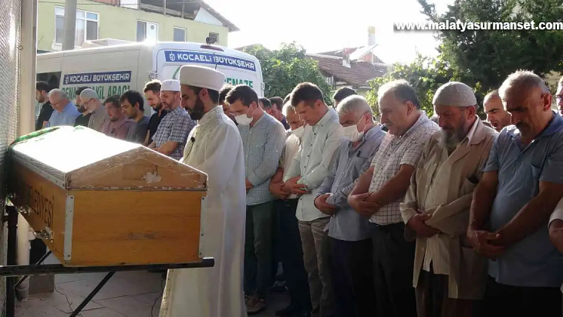 1 yıl önce ölen kızı gibi kendisi de kaza kurbanı oldu