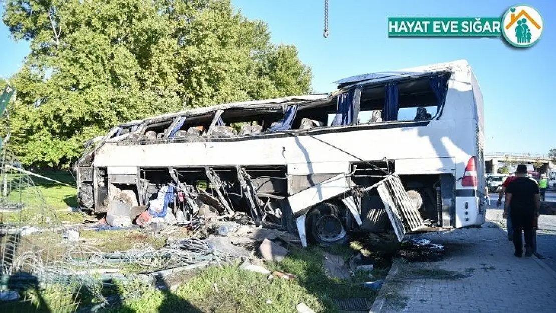 2 kişinin hayatını kaybettiği servis kazasında şoföre tahliye kararı