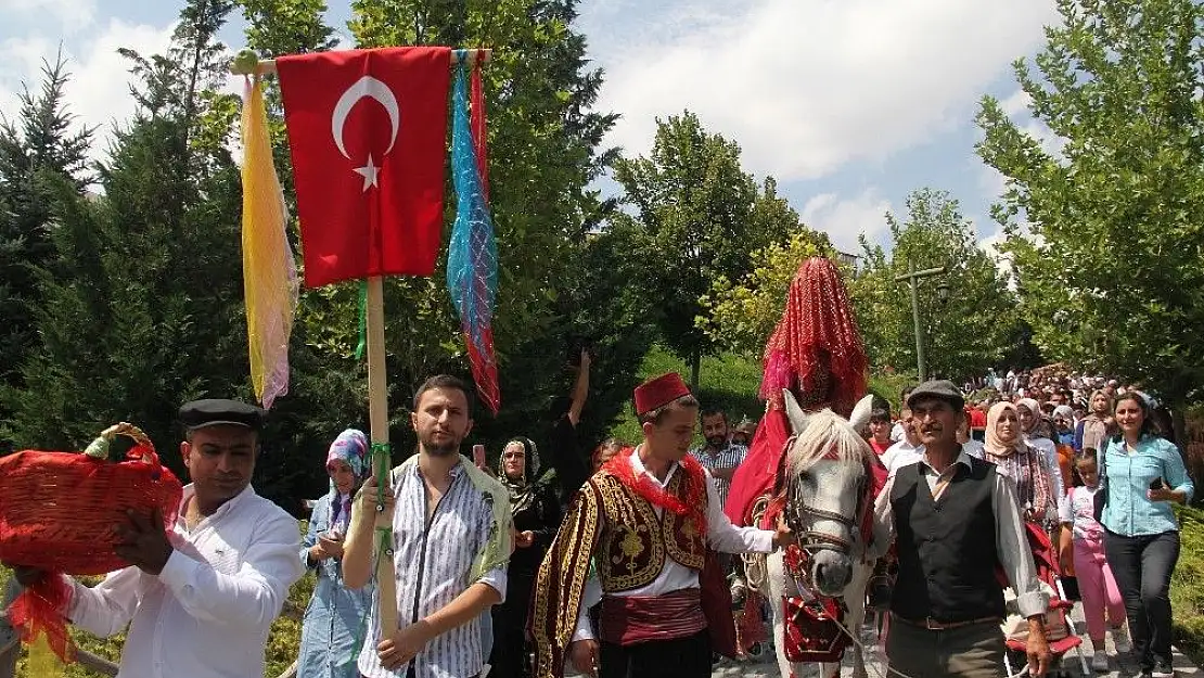 Ankara'da geleneksel köy düğünü

