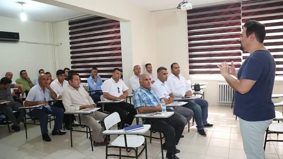 Elazığ'da şoförlere AB standartlarında eğitim
