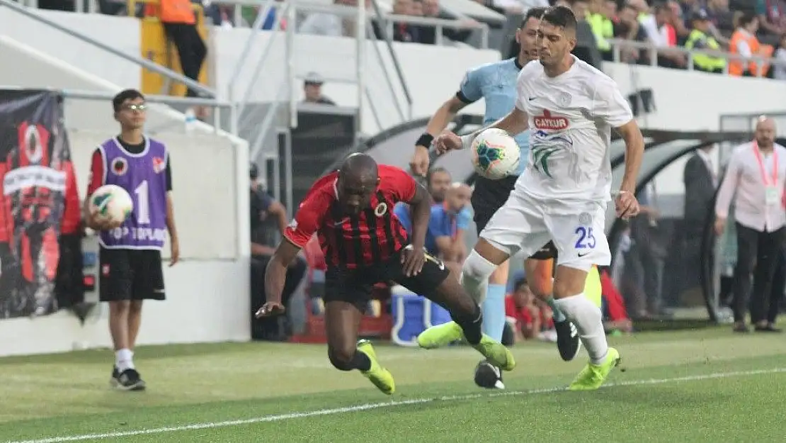 Süper Lig: Gençlerbirliği: 0 - Çaykur Rizespor: 0 (İlk yarı)
