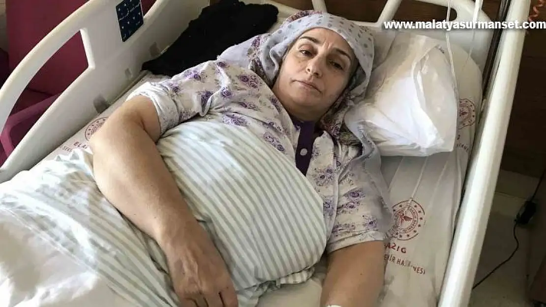 33 saat sonran enkazdan çıkartılan depremzede, 'AFAD'ın ışığını görünce ağladım'