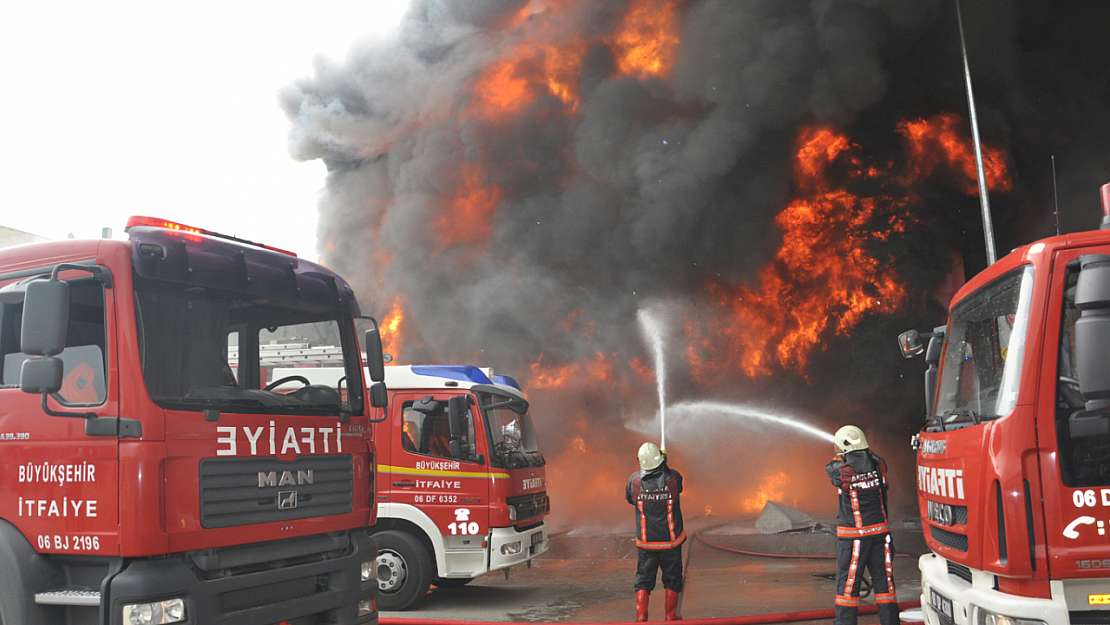 36 Yolcu Ölümden Döndü Şoförün Dikkati Hayat Kurtardı