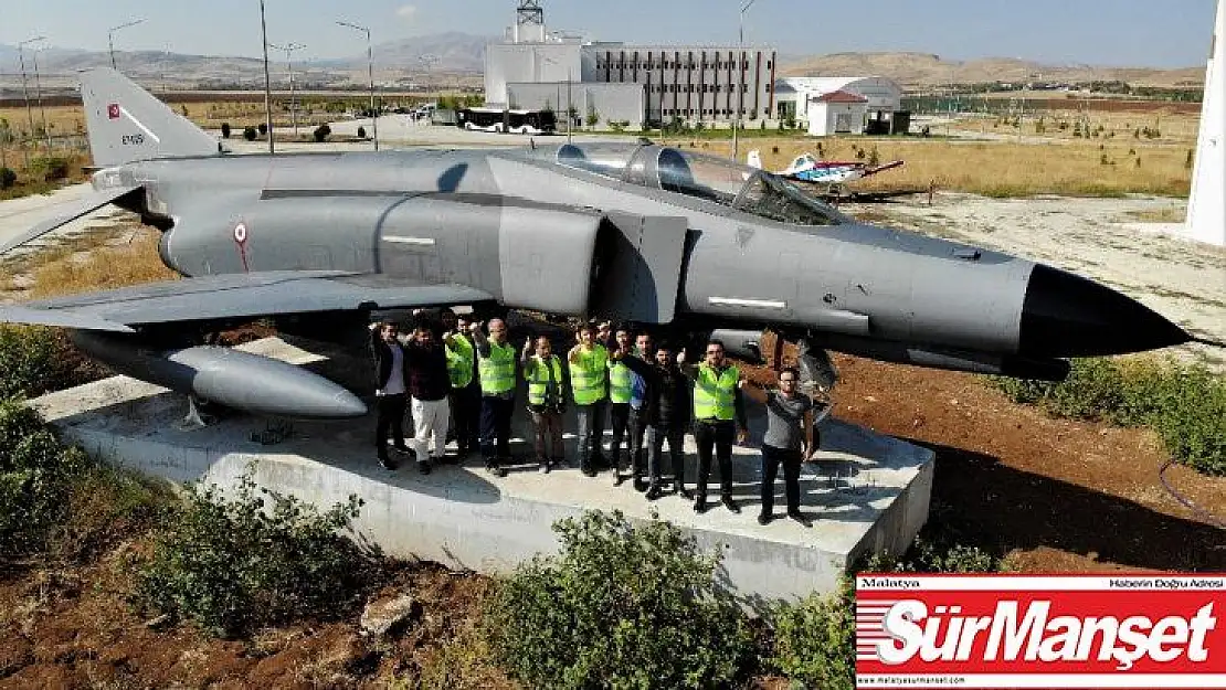 42 sene Türk ve ABD ordusuna hizmet etti, şimdi öğrencilerin emrinde