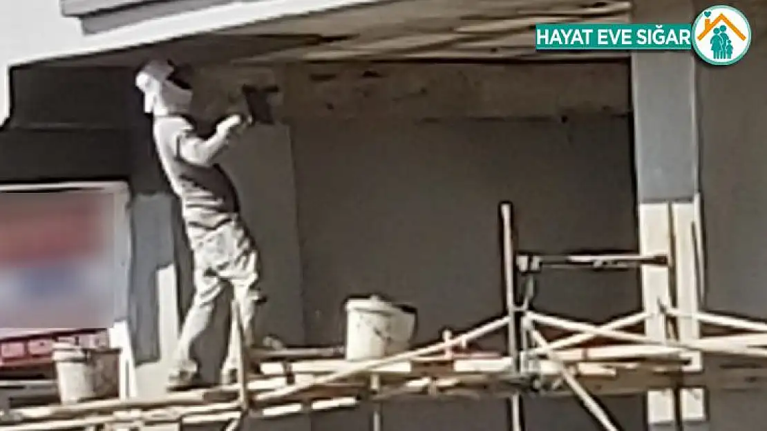 5 Katlı binanın elektrik tesisatını sökerek çaldı