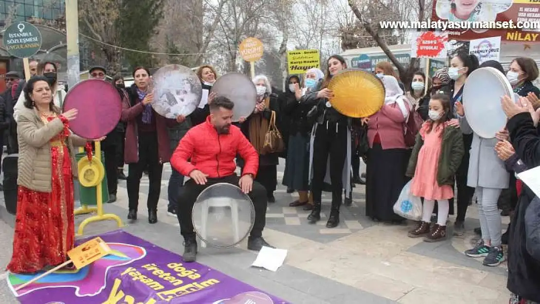 8 Mart Dünya Kadınlar Günü açıklaması sonrası halaylar çekildi