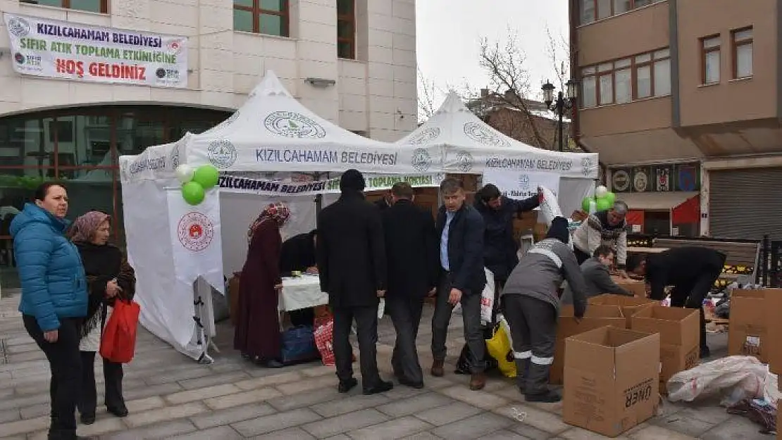 9 yaşındaki çocuk cebindeki son 20 TL'yi depremzedelere bağışladı