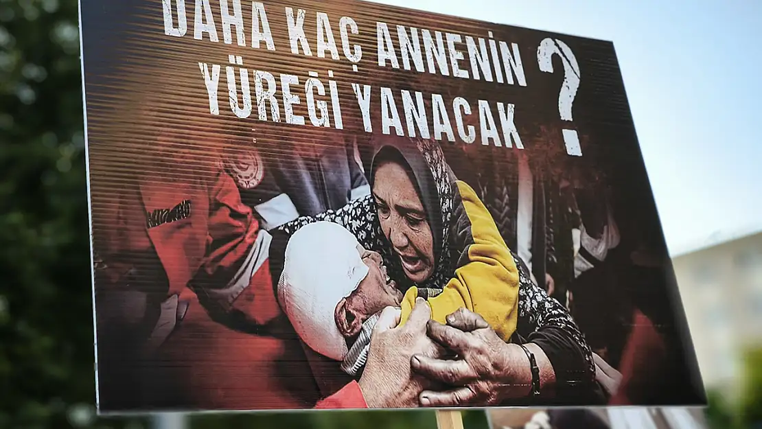 Açlıktan ölen Gazze'ye karşı bu sessizlik ihanettir!