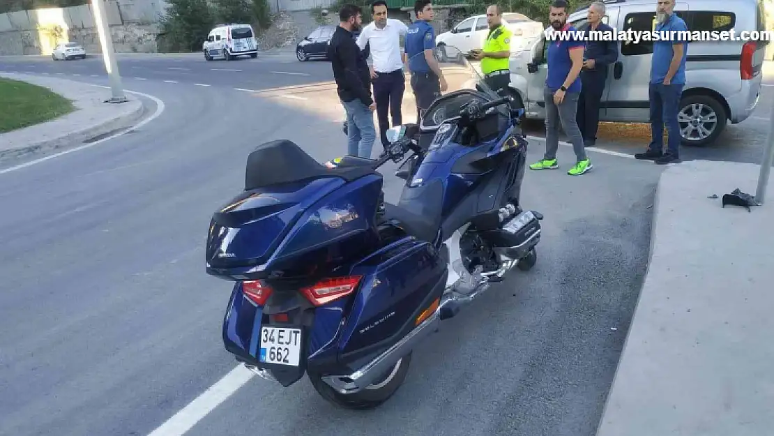 Acun Ilıcalı motosiklet kazası yaptı