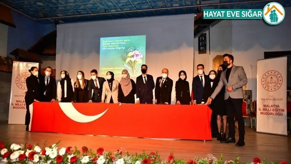 Aday öğretmenlerde yemin heyecanı
