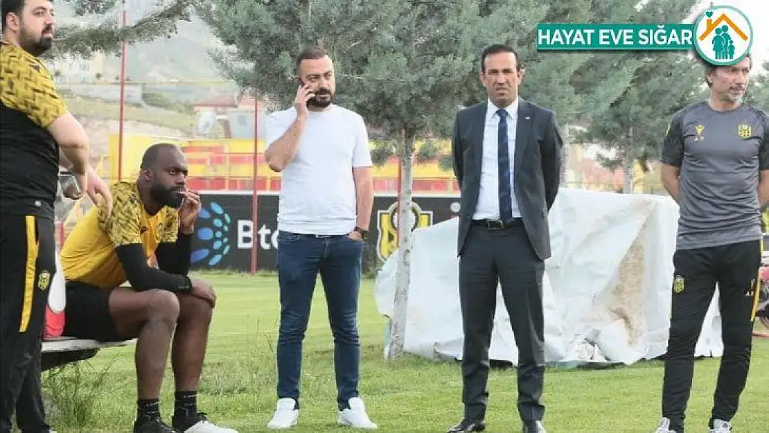 Adil Gevrek: 'Bifouma ve Acquah'a teklifler var'