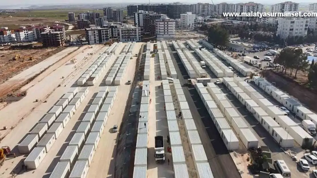 Adıyaman'da 300 konteyner ailelere teslim ediliyor