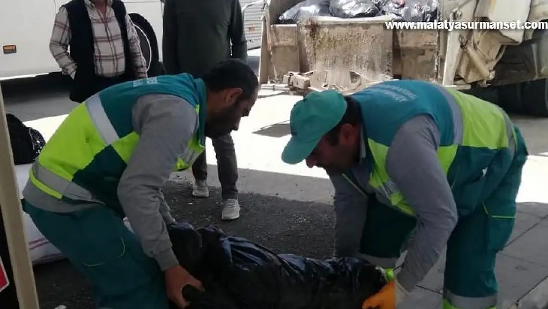 Adıyaman'da 400 kilo sağlıksız sucuk imha edildi