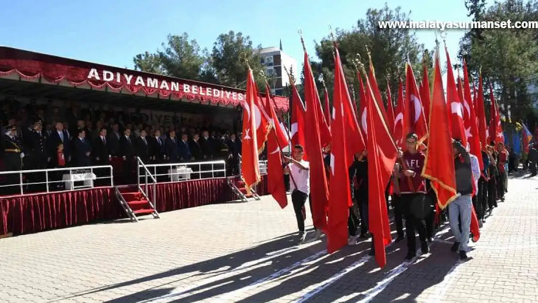 Adıyaman'da Cumhuriyet Bayramı coşku ile kutlandı