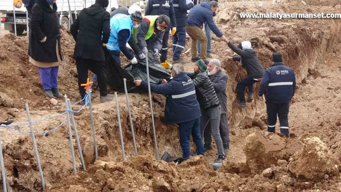 Adıyaman'da en acı görüntüler