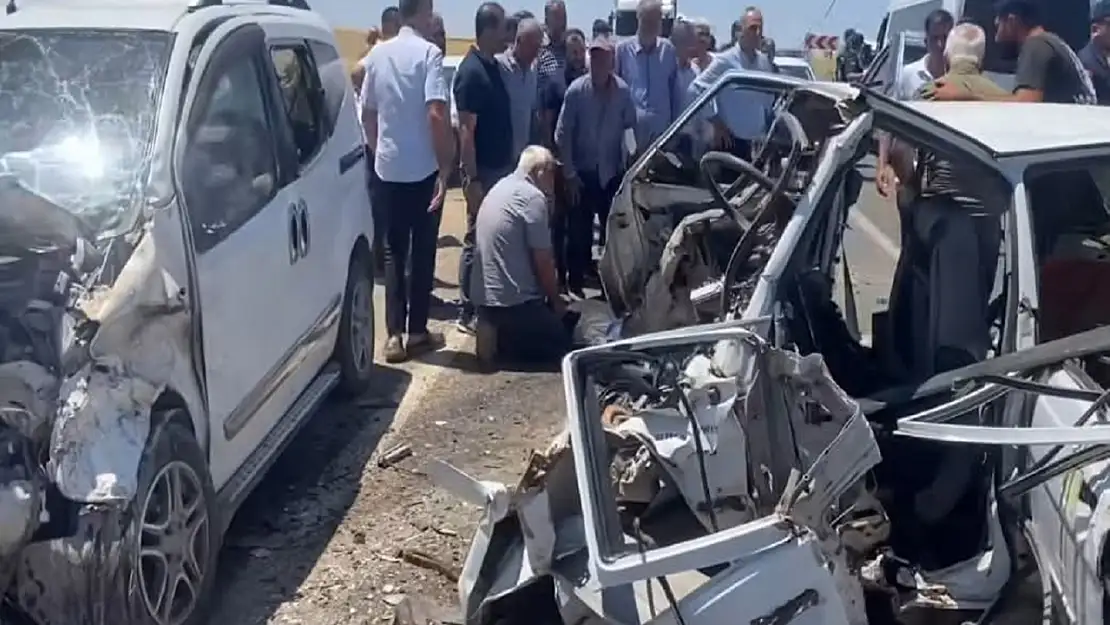 Adıyaman'da Korkunç Kaza 4 Kişi Hayatını Kaybetti