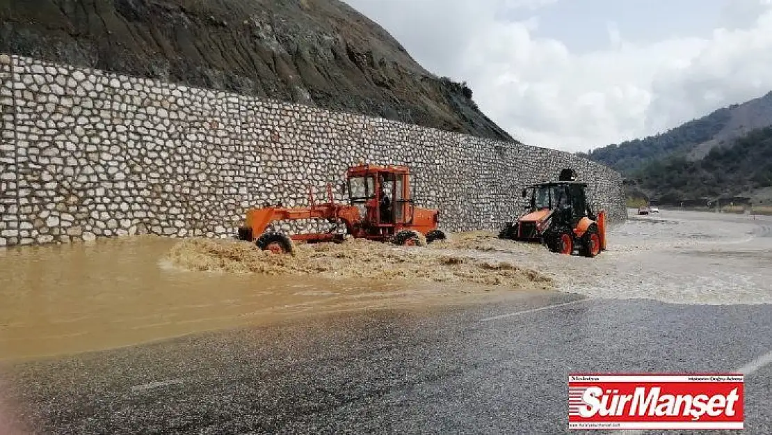 Adıyaman'da sel yıktı geçti