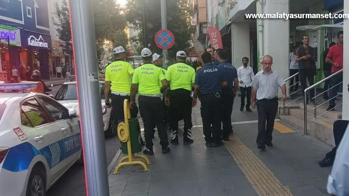 Adıyaman'da yol verme kavgasına polis müdahalesi