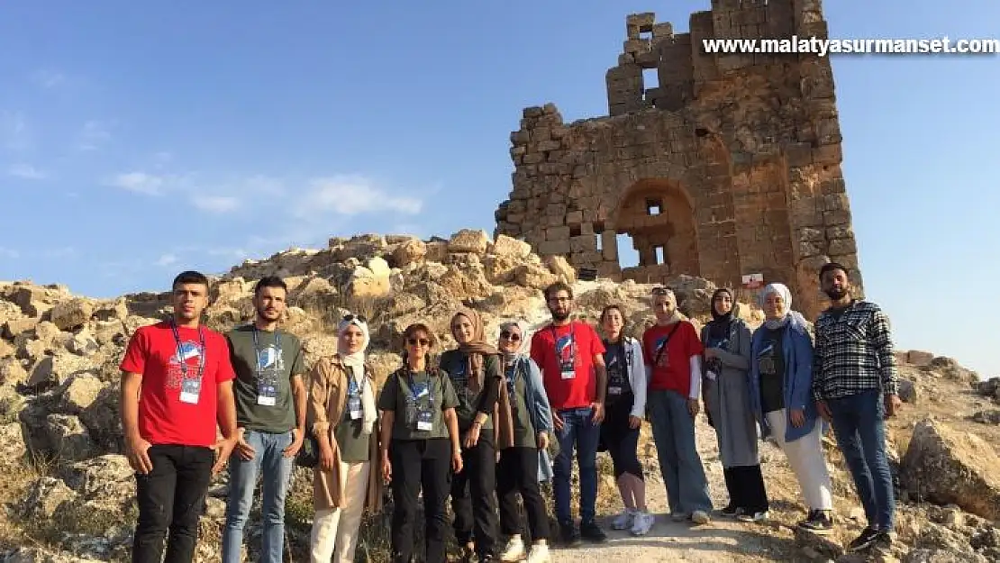 Adıyamanlı gençler gökyüzünü inceledi