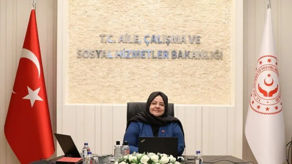 Aile, Çalışma ve Sosyal Hizmetler Bakanı Selçuk'tan telekonferanslı toplantı