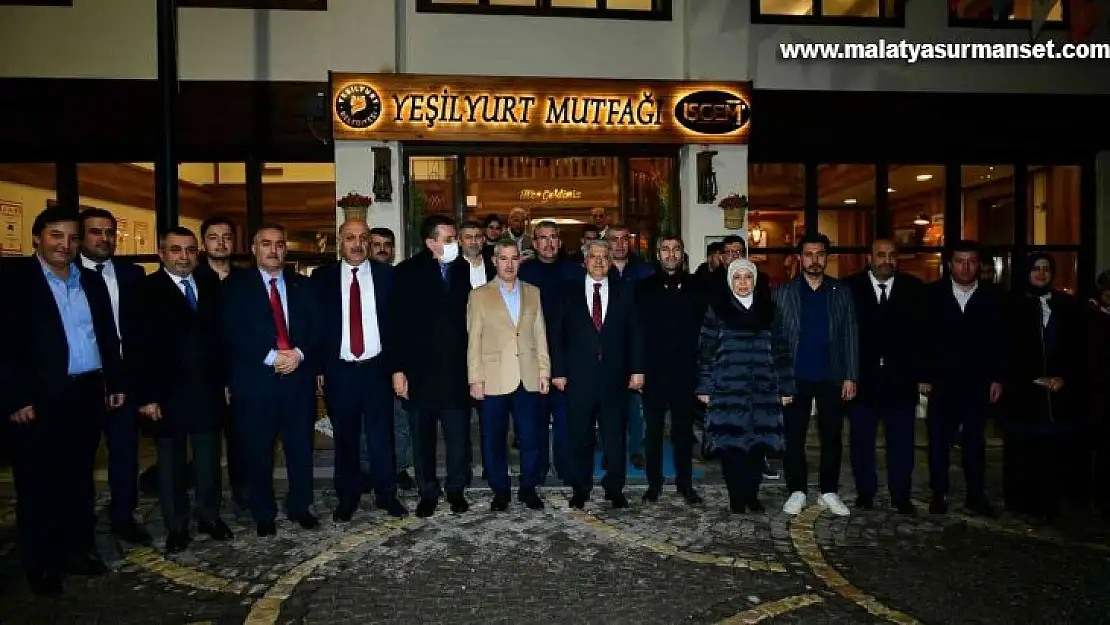 AK  Partili Demiröz, tarihi Yeşilyurt konaklarını inceledi