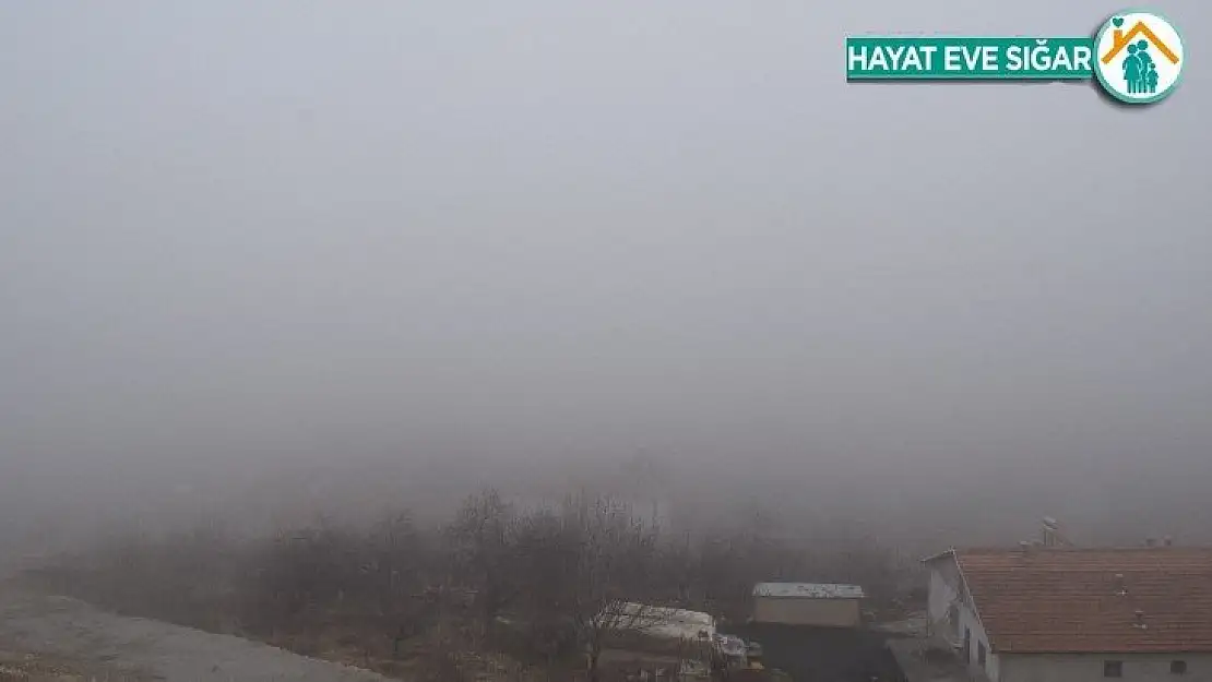 Akçadağ sisten kayboldu