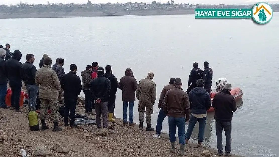 Alabora olan teknedeki kayıp balıkçının cansız bedenine ulaşıldı