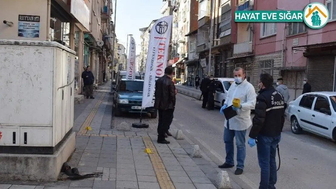 Alacak verecek meselesinde kan aktı: 1 yaralı