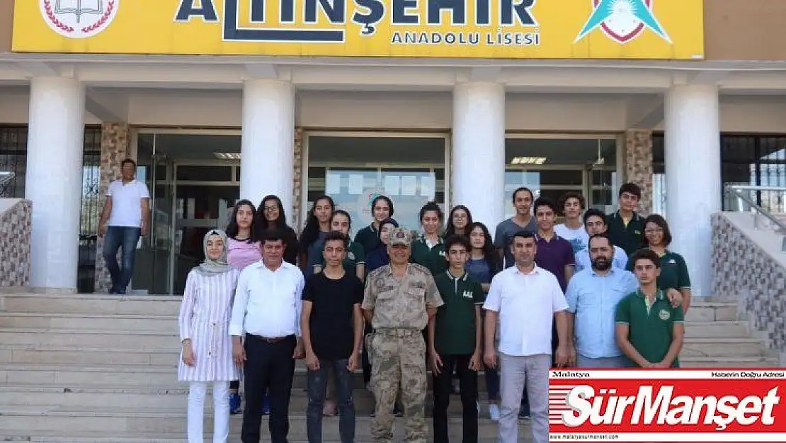 Albay Atasoy öğrencileri yalnız bırakmadı