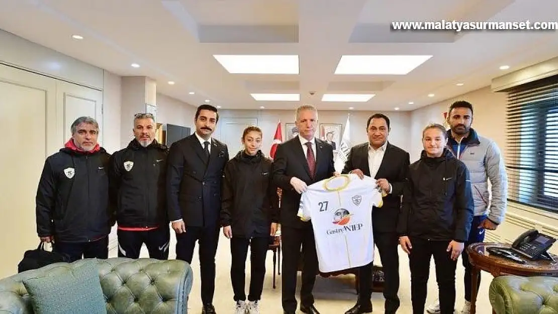 ALG Spor'dan Vali Gül'e ziyaret