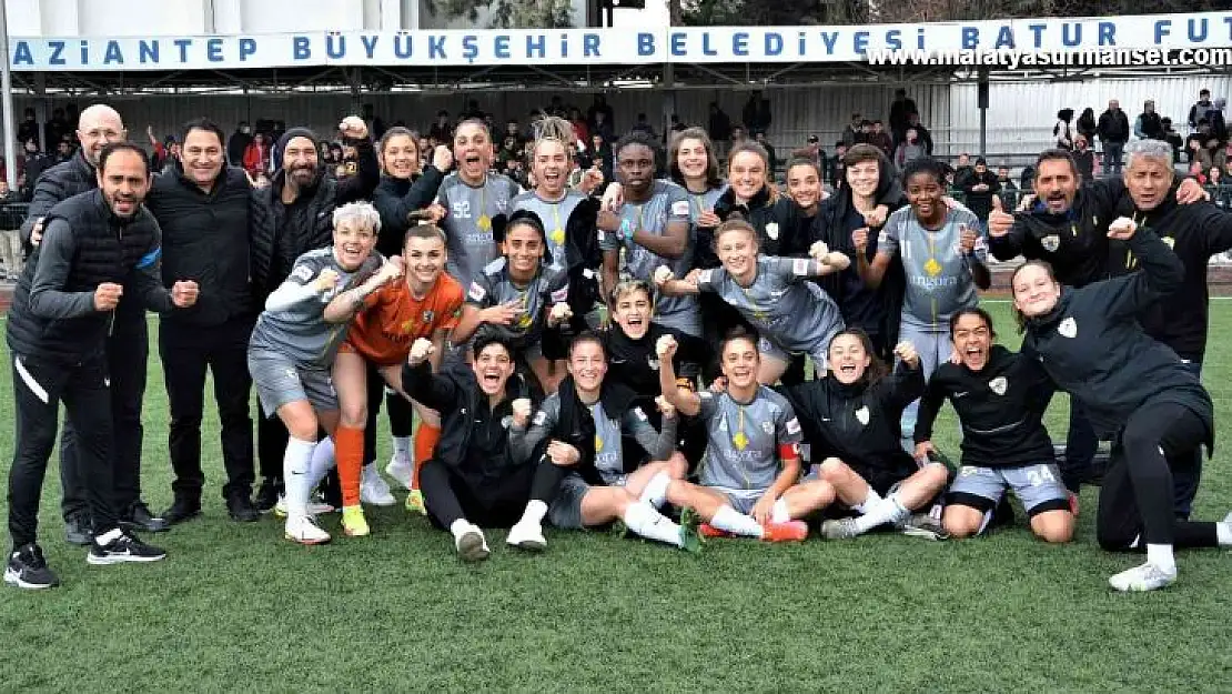 ALG Spor, Konak Belediyespor'u 2-0 mağlup etti