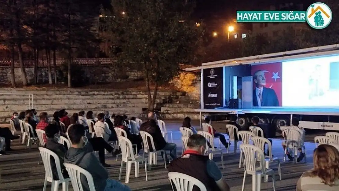 Altın Portakal Sinema Tırı Akseki ve Kaş'taydı