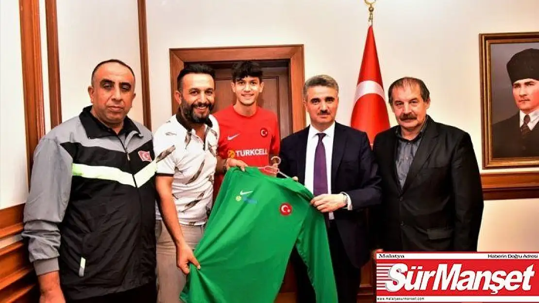 Ampute Futbol Takımı Vali Baruş'u ziyaret etti