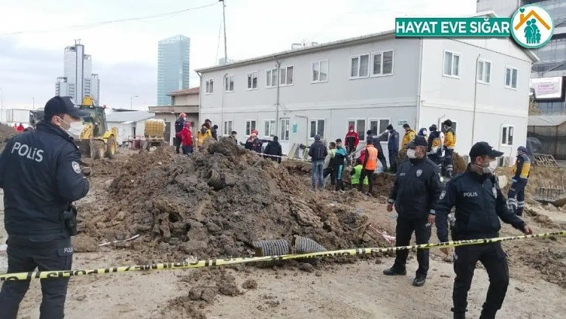 Ankara'da 2 işçi göçük altında kaldı