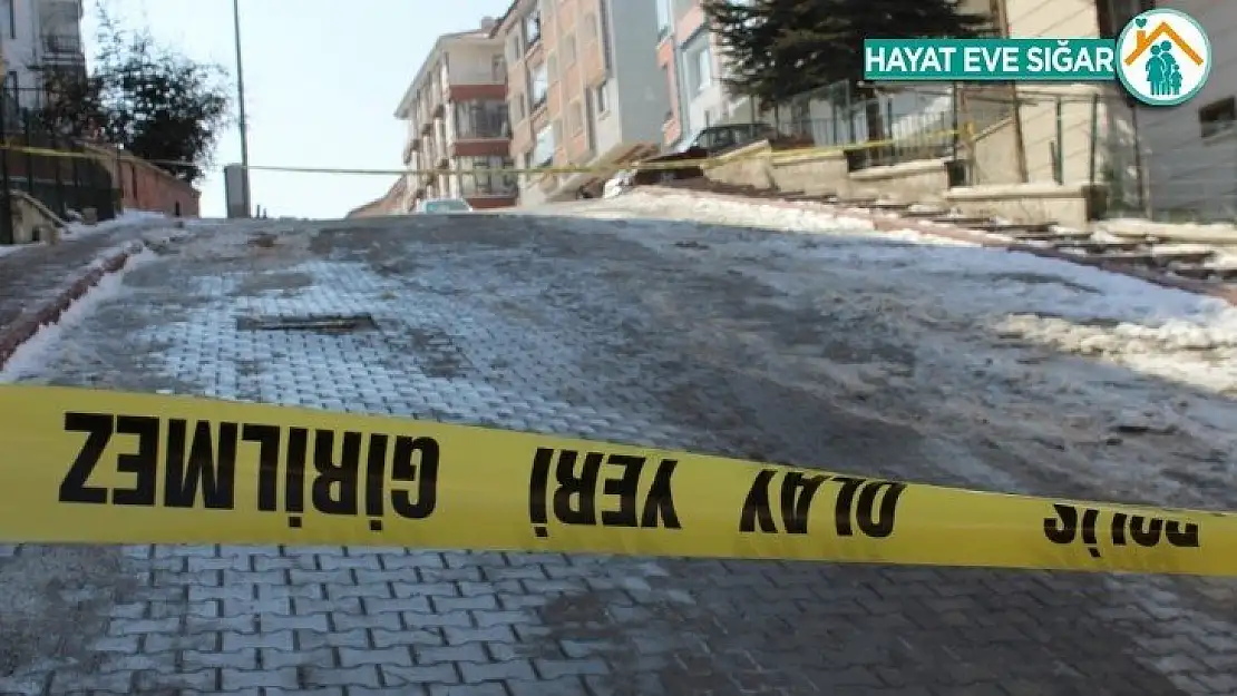 Ankara'da bir kadın sokak ortasında vurularak hayatını kaybetti