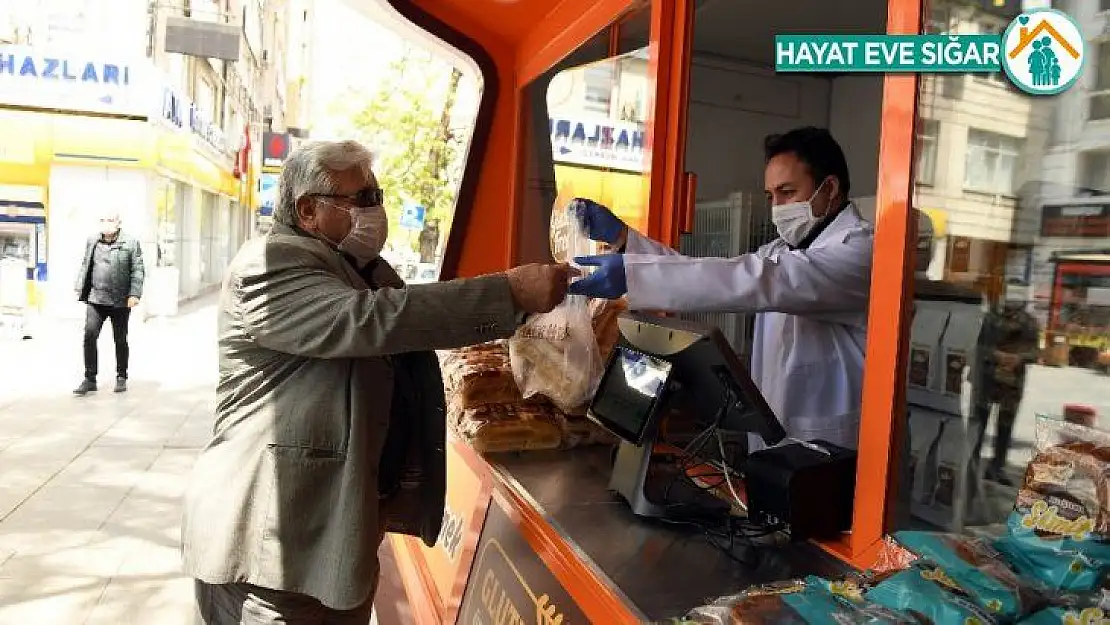 Ankara'da Halk Ekmek'ten ilk glutensiz büfe