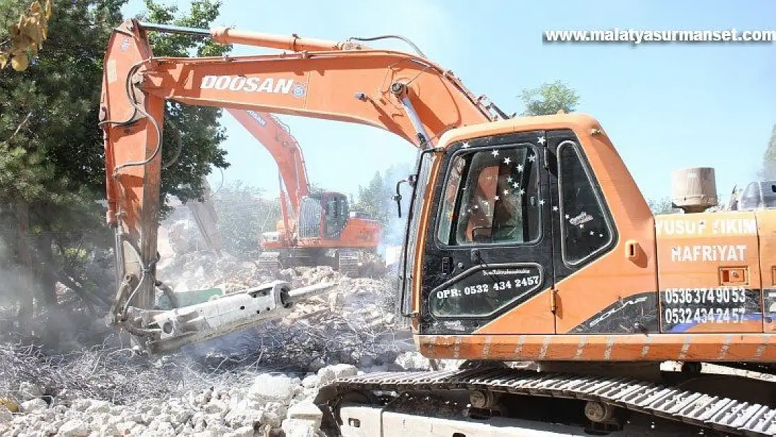 Ankara'da suçlulara kaynak olan metruk binalar yıkılıyor