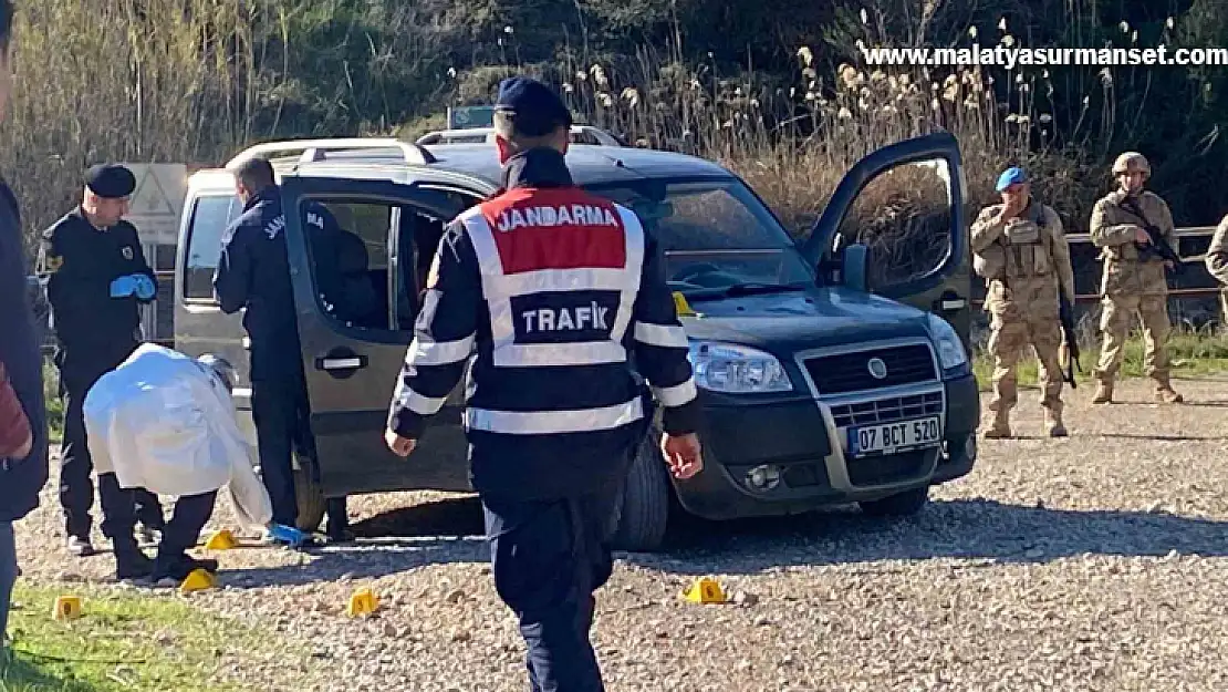 Antalya'da cinayet: Mahalle muhtarı dahil 3 ölü, 1 yaralı