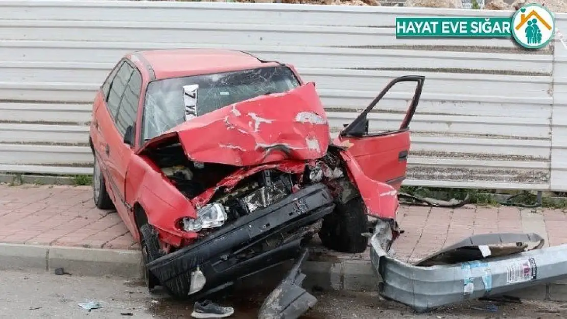 Antalya'da makas dehşeti: 1 ölü, 3 yaralı