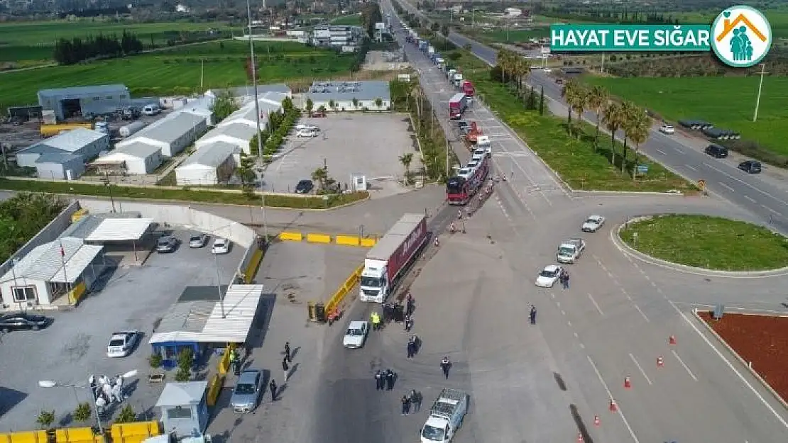 Antalya'da korona yasağına uymayanlara ceza yağdı