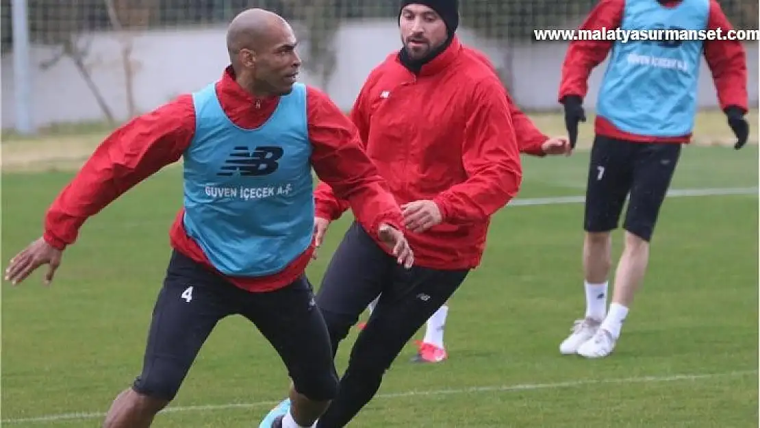 Antalyaspor, Adana Demirspor hazırlıklarını sürdürdü