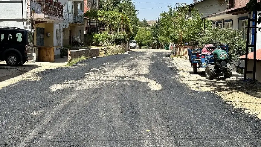 Arapgir'de Asfalt Yama Çalışmaları Başladı