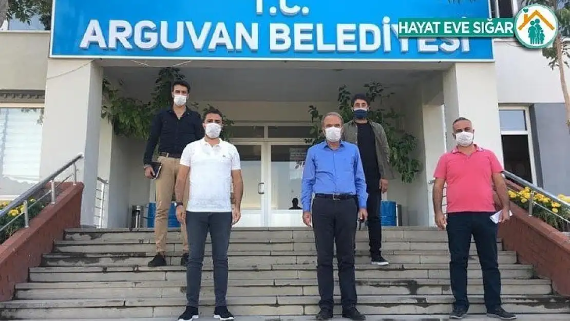 Arguvan Belediyespor Soner Bayram ile sözleşme imzaladı