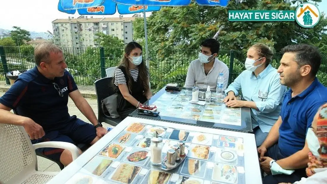 Avcı, Mustafa Reşit Akçay'ın ailesini ziyaret etti