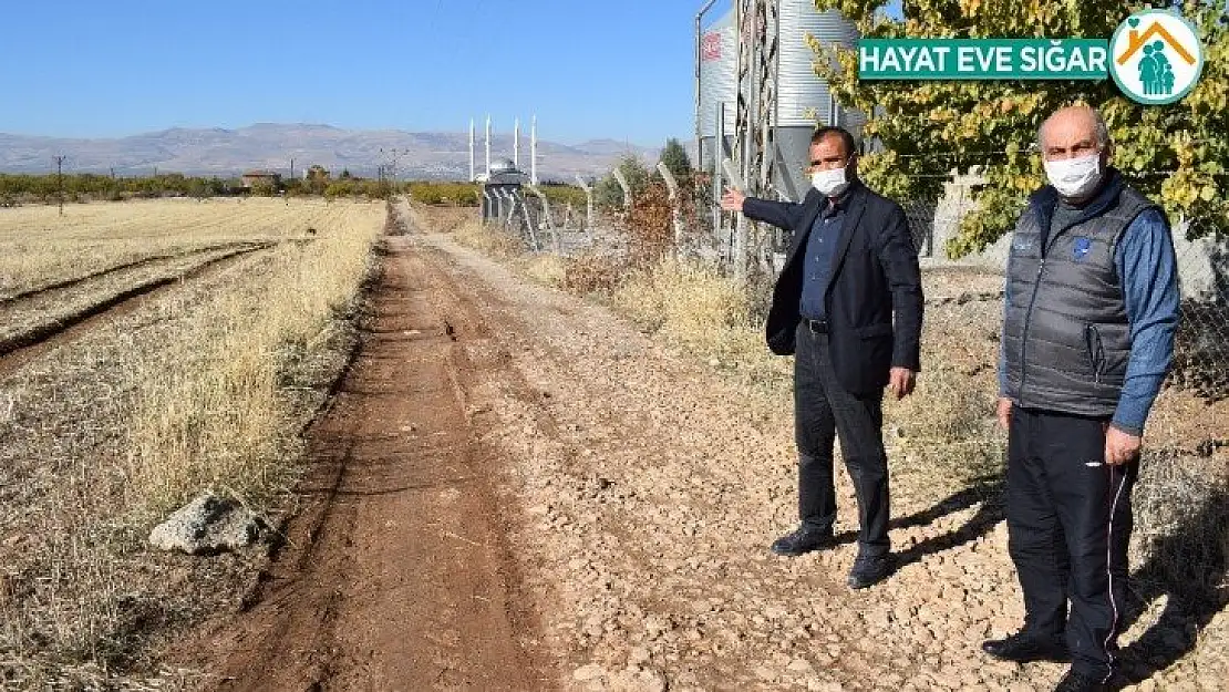 Aydınlar Mahallesi sakinleri Yeşilyurt'a bağlanmak istiyor