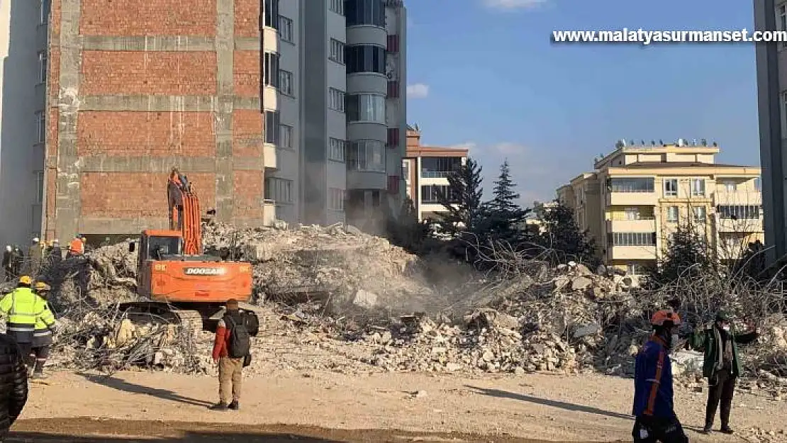 Ayşe Mehmet Polat Sitesi'nin müteahhidi tutuklandı