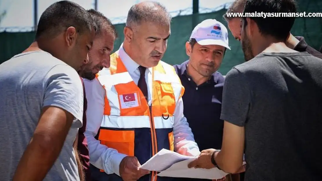 Aziziye Deresi'nde altyapı çalışmaları devam ediyor